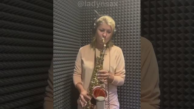 @ladynsax_official