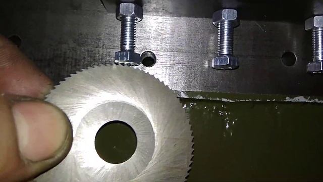 Прижимы суппорта ТВ 16-Ш или Регулировка зазоров суппорта токарного станка ТВ16-Ш. смотреть онлайн