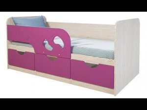 Собираю сам новую кроватку дочке. Минима лего.