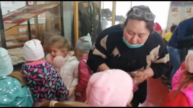 Подгоренский детский сад №2 старшая группа "Жемчужинка" МЫ ПРАЗДНУЕМ ВЕЛИКИЙ ПРАЗДНИК ДЕНЬ ПОБЕДЫ! смотреть онлайн