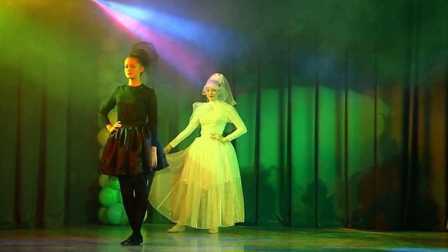 На клавишах весны 2016 - Мода - Шахматы смотреть онлайн