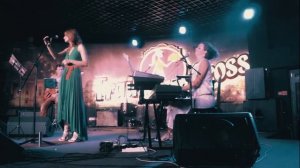 Ансамбль NO COMMENTS - Темная ночь (женская cover-версия)