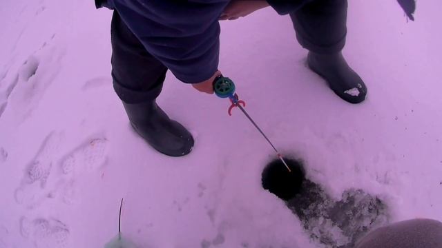 Щука на мормышку. Разведан новый водоем. Маяк на сайте. смотреть онлайн