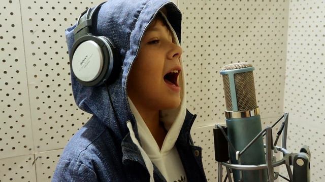 Матвей Гилев У берез и сосен смотреть онлайн