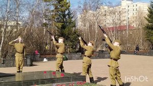 Мирный Якутия. Оружейный салют!