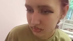 Когда меня рожали, мусора дрожали//Оксана