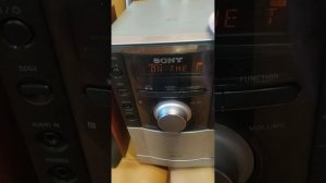 музыкальный центр sony cmt-eh10