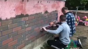Облицовка фасада дачного домика гибким кирпичом