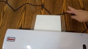 Работа ламинатора BURO HQ-336