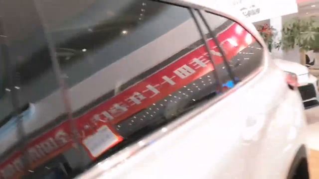 Toyota Highlander 2.5L Hybrid SUV