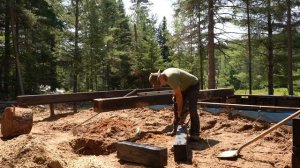 Building a Timber Frame Wood Foundation for a Log Cabin in a Severe Thunderstorm | OFF GRID