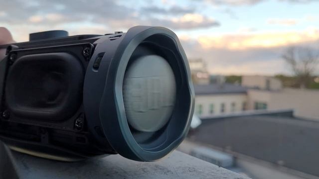 Jbl Charge 4 Bass Test  LFM 90% VOL