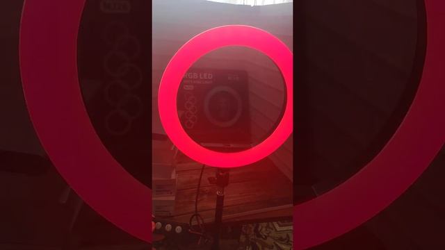 Обзор кольцевой лампы на 26 см Led смотреть онлайн