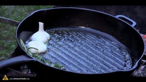 Свиной стейк со степенью прожарки medium-well, рецепт с грибами