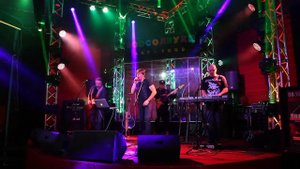 Валерий Стронский - "Странник" (муз.В.Стронский,сл.Д.Тютлин)