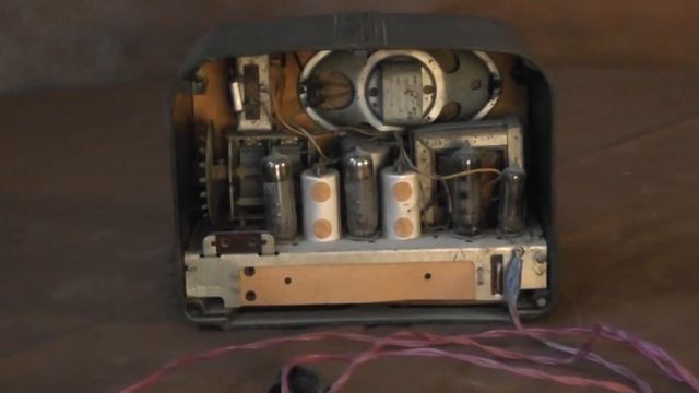 Радиоприемник Стрела СССР 1958 год смотреть онлайн