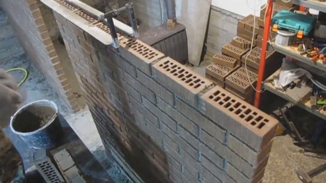 Супер-ПУПЕР простое приспособление для кладки кирпича своими руками HANDMADE LAYING BRICKS GADGET смотреть онлайн