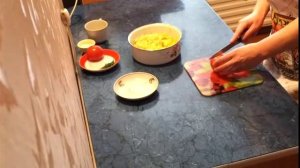 #Салат по-кубански с картофелем и помидорами. #Видеорецепт.