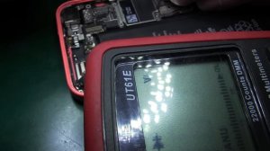 iPhone 5c  нет изображения ( ищем причину )