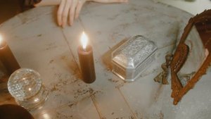 Винтажная бижутерия. Что такое винтажные украшения, броши, часы, винтаж.