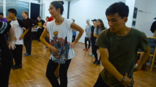 Руслан Twist | Popping Поппинг видео | Танцевальная студия FARFOR YO