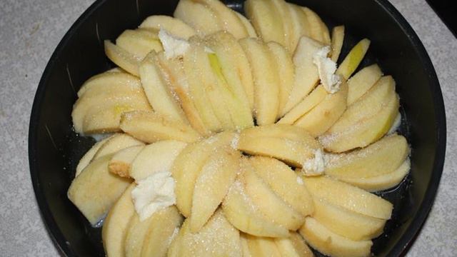 Французский яблочный пирог