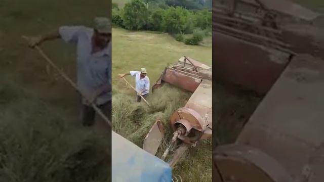 Село Хустиль...