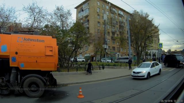 Трамвай "А" метро "Чистые Пруды" - Калужская площадь // октябрь 2016