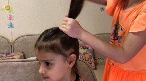 Прическа в садик.  Делаем прическу младшей сестре.