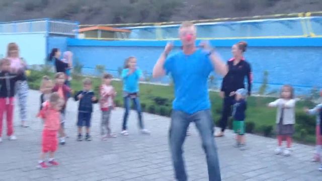Dance Nosa Nosa. Crimea. June. Носа носа.