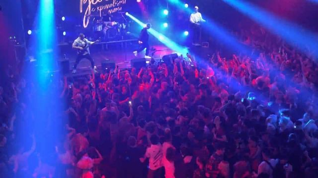 МУККА  Девочка с каре 11.04.2021