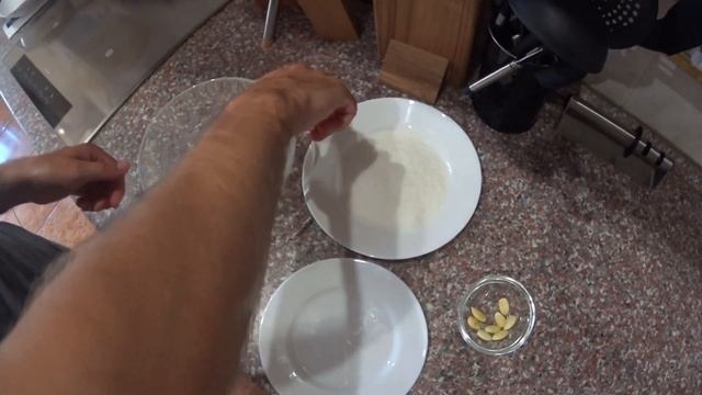 Рецепты: полезные кокосовые конфеты #рецепты смотреть онлайн