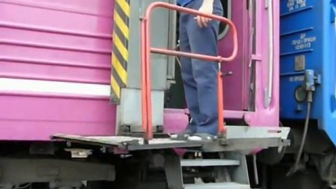 Подъемник в поезде "Столичный экспресс"