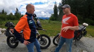 KTM 890 Adv VS Honda Africa Twin
