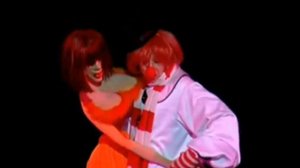 LE TANGO AVEC LA POUPÉE(ТАНГО С КУКЛОЙ!).wmv