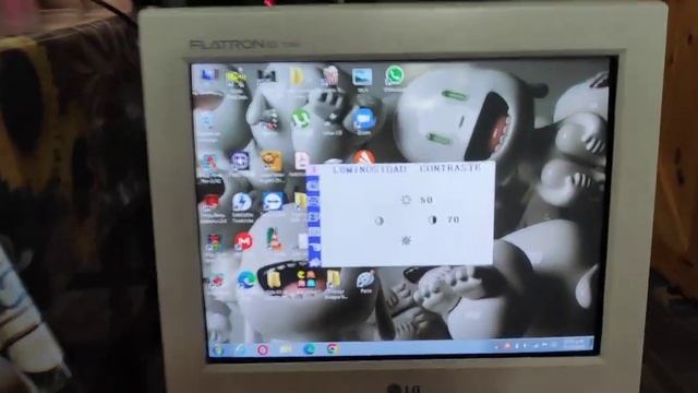 Monitor LG Flatron ez T530S 15 Pulgadas - Muy buen estado смотреть онлайн