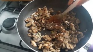Шпинат с грибами. Как вкусно приготовить шпинат. Spinach / ıspanak yemeği