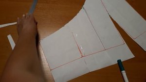 Плечевой изделие на запах с драпировкой.mp4