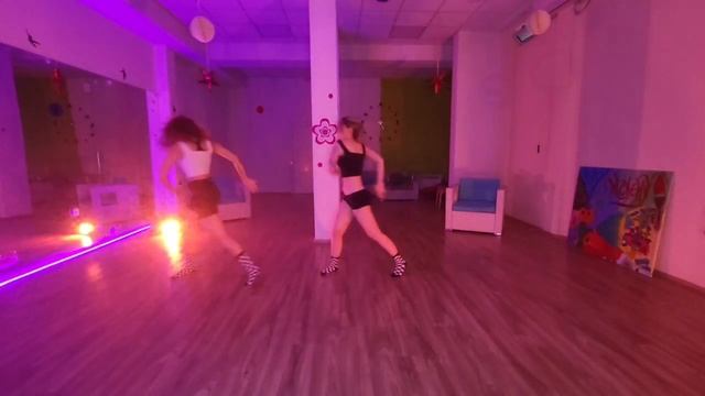 Billie Eilish, Khalid - LOVELY (Contemporary Dance) смотреть онлайн