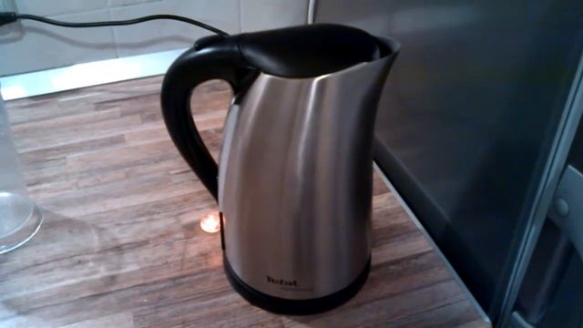 Электрочайник Tefal KI 2015 смотреть онлайн
