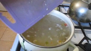 РЫБНЫЙ СУП ИЗ КОНСЕРВОВ с рисом! Рыбный суп с рисом