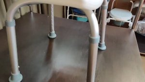 Стул для ванной и душевой.
