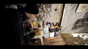 У Сергея в гараже.Как быстро заменить фару Renault Laguna 2.