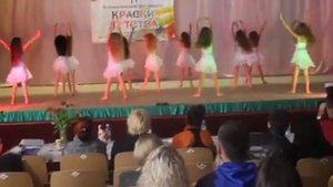 Танец "снится сон" Южноукраинск, мамы с дочками