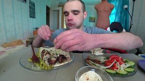 МУКБАНГ МЯСО / ЛЮЛЯ КЕБАБ - БАРАНИНА И ИНДЕЙКА / ОВОЩИ / ЛАВАШ / СОУС / EATING Mukbang ASMR АСМР