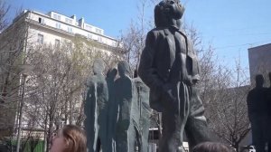 БРОДСКИЙ ПАМЯТНИК