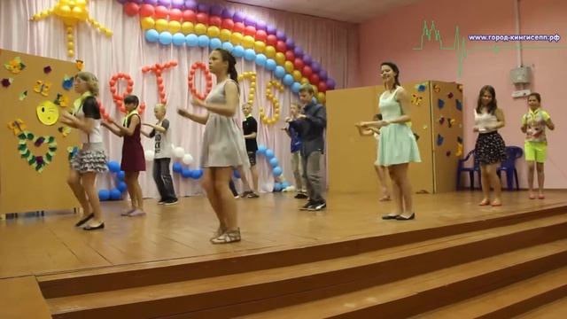 Настоящий праздник для родителей устроили ребята смотреть онлайн