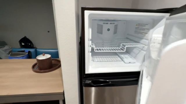 377. Недорогой отель в Маями с бесплатным трансфером в аэропорт. смотреть онлайн