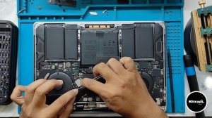 Replace LCD Macbook Pro 13" A1989 (2018-2019)