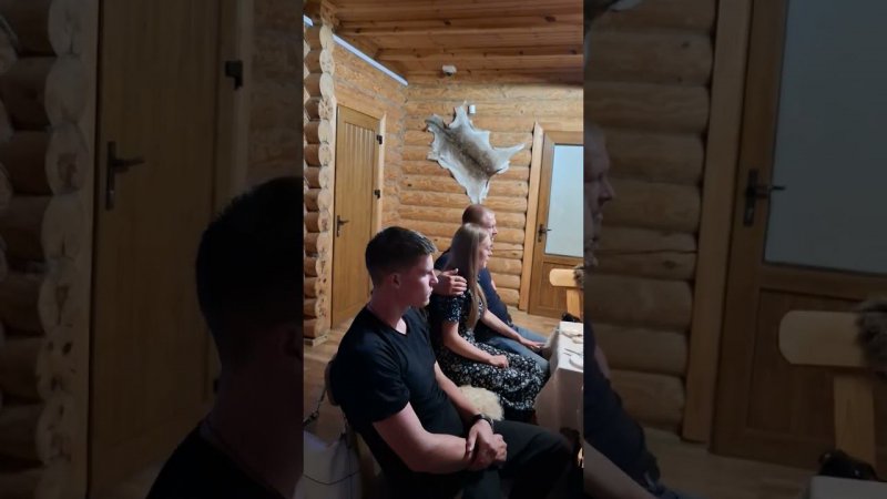 СТАРЫЕ ПЕСНИ О ГЛАВНОМ/ КОМАНДИР В ГОСТЯХ У БЛАГОЧЕСТИВОЙ ЧЕТЫ ОЛЕГА И ЛИЛИИ ИЗ ЯНТАРНОГО!/ РЕПОСТ!